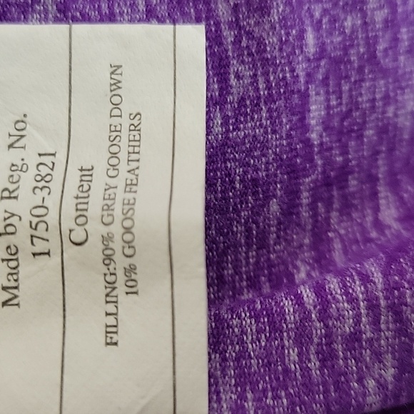 Lululemon Athletica Women's Purple Down Filled Jacket Sz Large - Picture 8 of 8